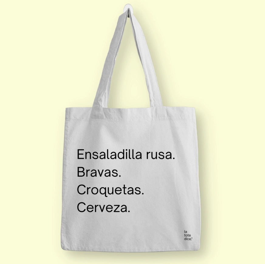 Ensaladilla, bravas, croques, cerve.